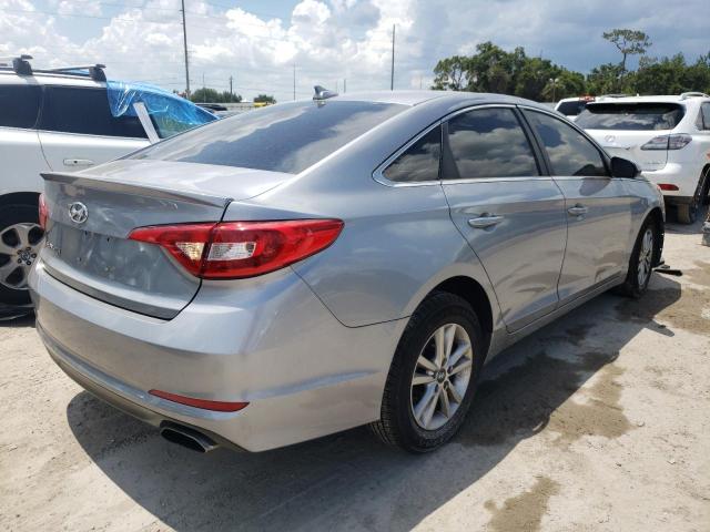 Photo 3 VIN: 5NPE24AF8HH552273 - HYUNDAI SONATA SE 