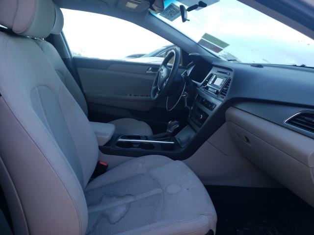 Photo 4 VIN: 5NPE24AF8HH558431 - HYUNDAI SONATA SE 