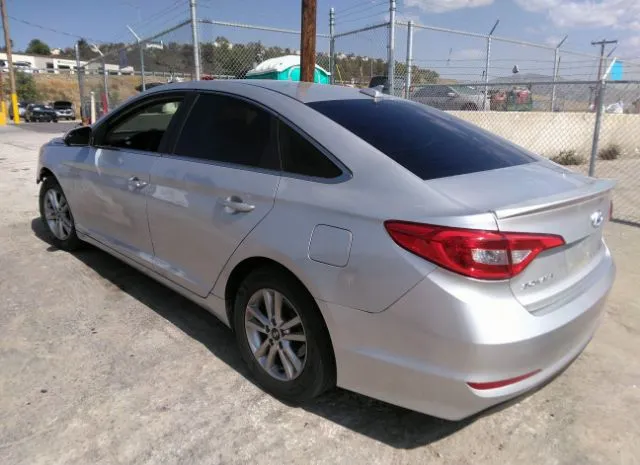 Photo 2 VIN: 5NPE24AF8HH562897 - HYUNDAI SONATA 