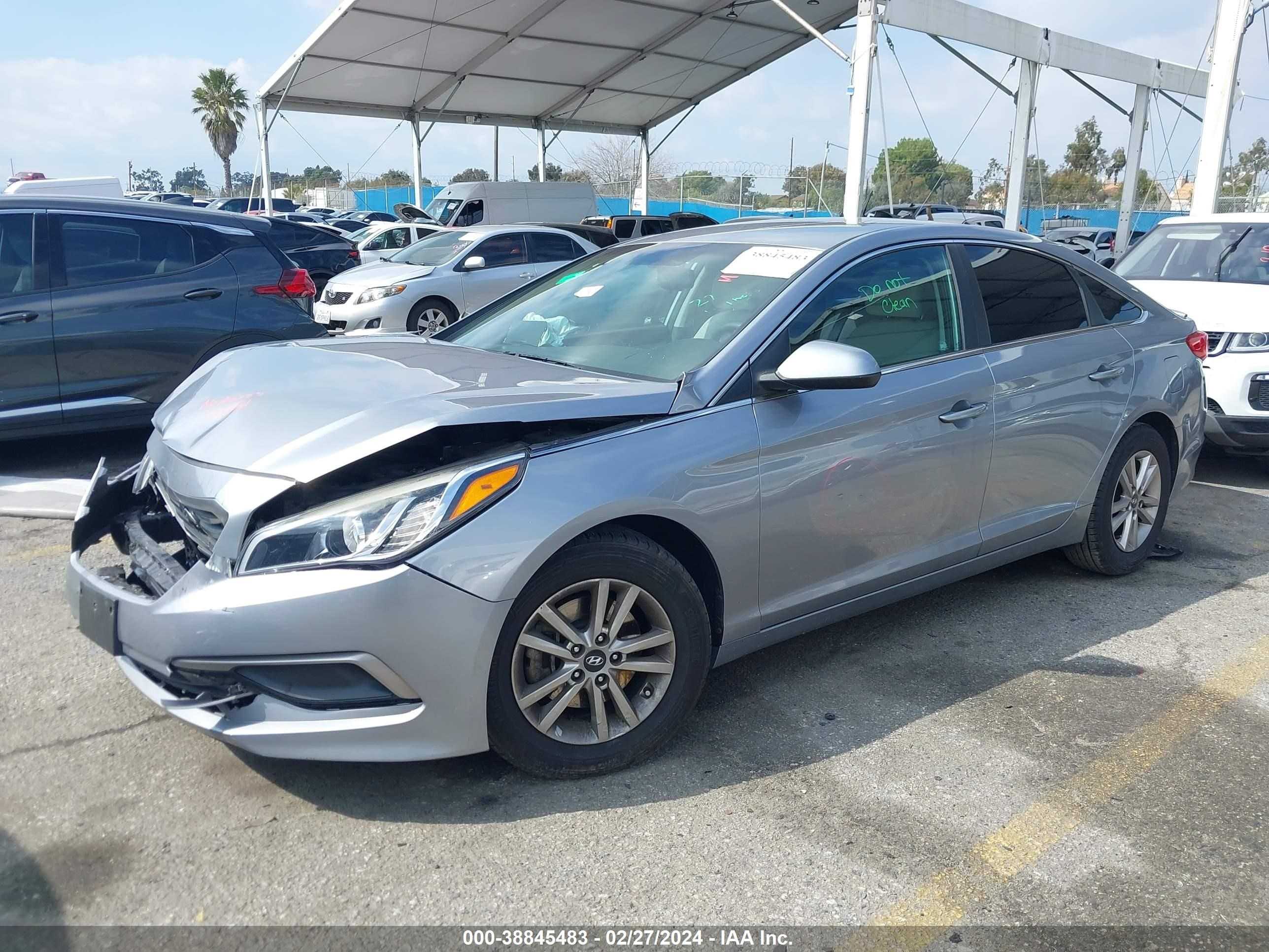 Photo 1 VIN: 5NPE24AF8HH571437 - HYUNDAI SONATA 