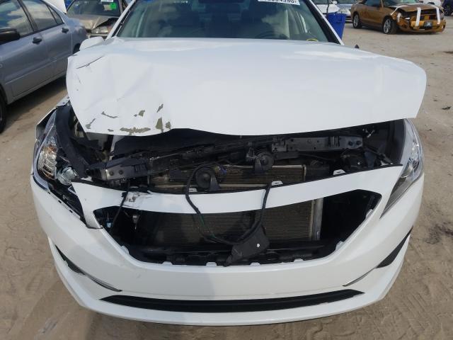 Photo 8 VIN: 5NPE24AF8HH573897 - HYUNDAI SONATA SE 