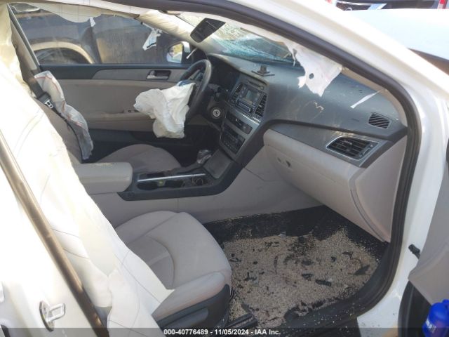 Photo 4 VIN: 5NPE24AF8HH578081 - HYUNDAI SONATA 