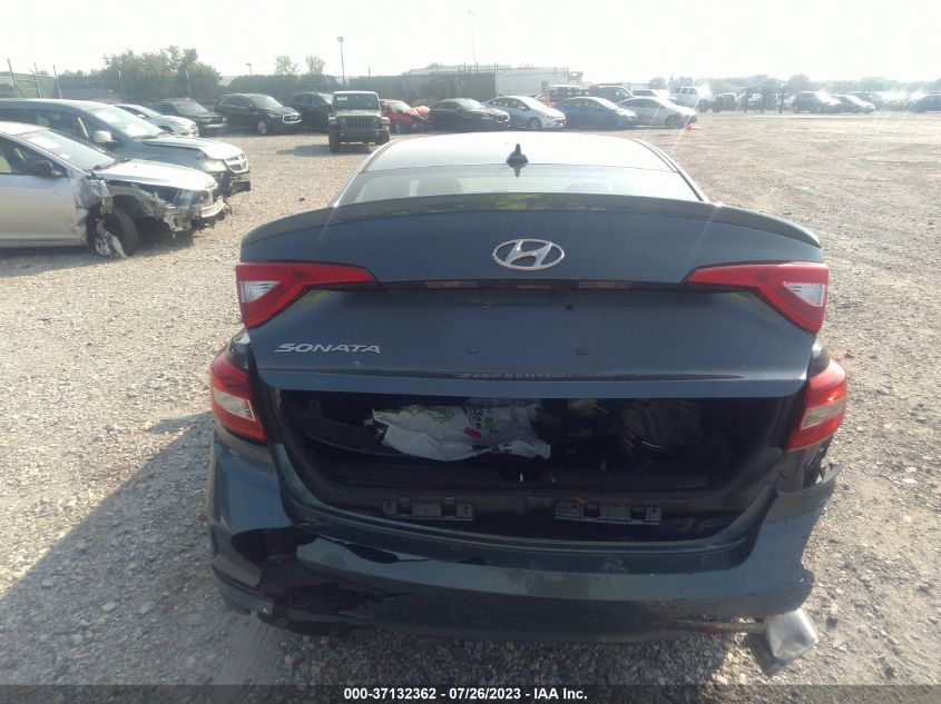 Photo 16 VIN: 5NPE24AF8HH587315 - HYUNDAI SONATA 