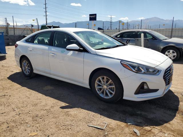 Photo 3 VIN: 5NPE24AF8JH607729 - HYUNDAI SONATA SE 