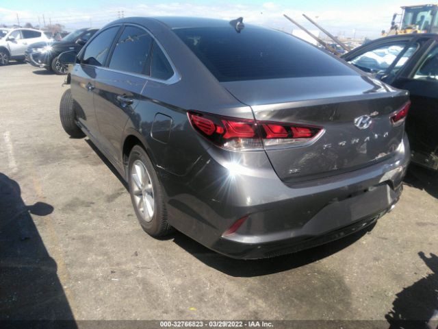 Photo 2 VIN: 5NPE24AF8JH611120 - HYUNDAI SONATA 