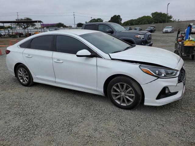 Photo 3 VIN: 5NPE24AF8JH620254 - HYUNDAI SONATA SE 