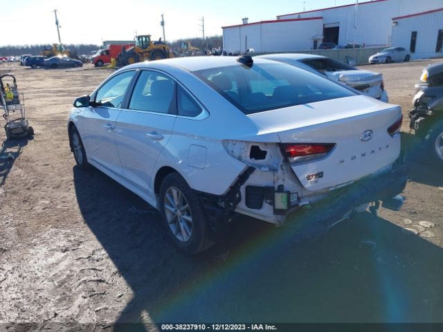 Photo 2 VIN: 5NPE24AF8JH623865 - HYUNDAI SONATA 