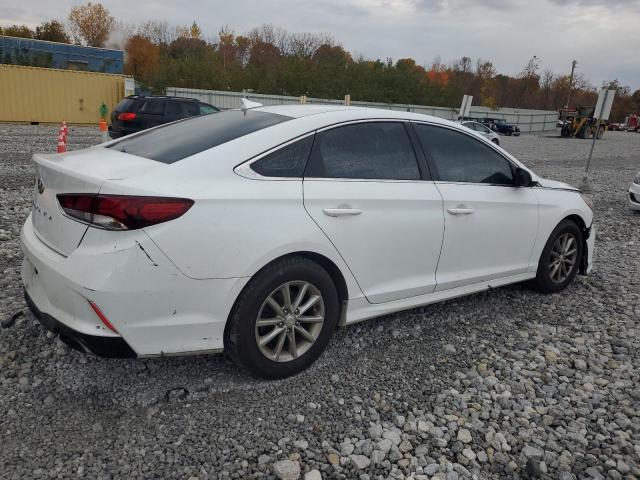 Photo 2 VIN: 5NPE24AF8JH657644 - HYUNDAI SONATA SE 