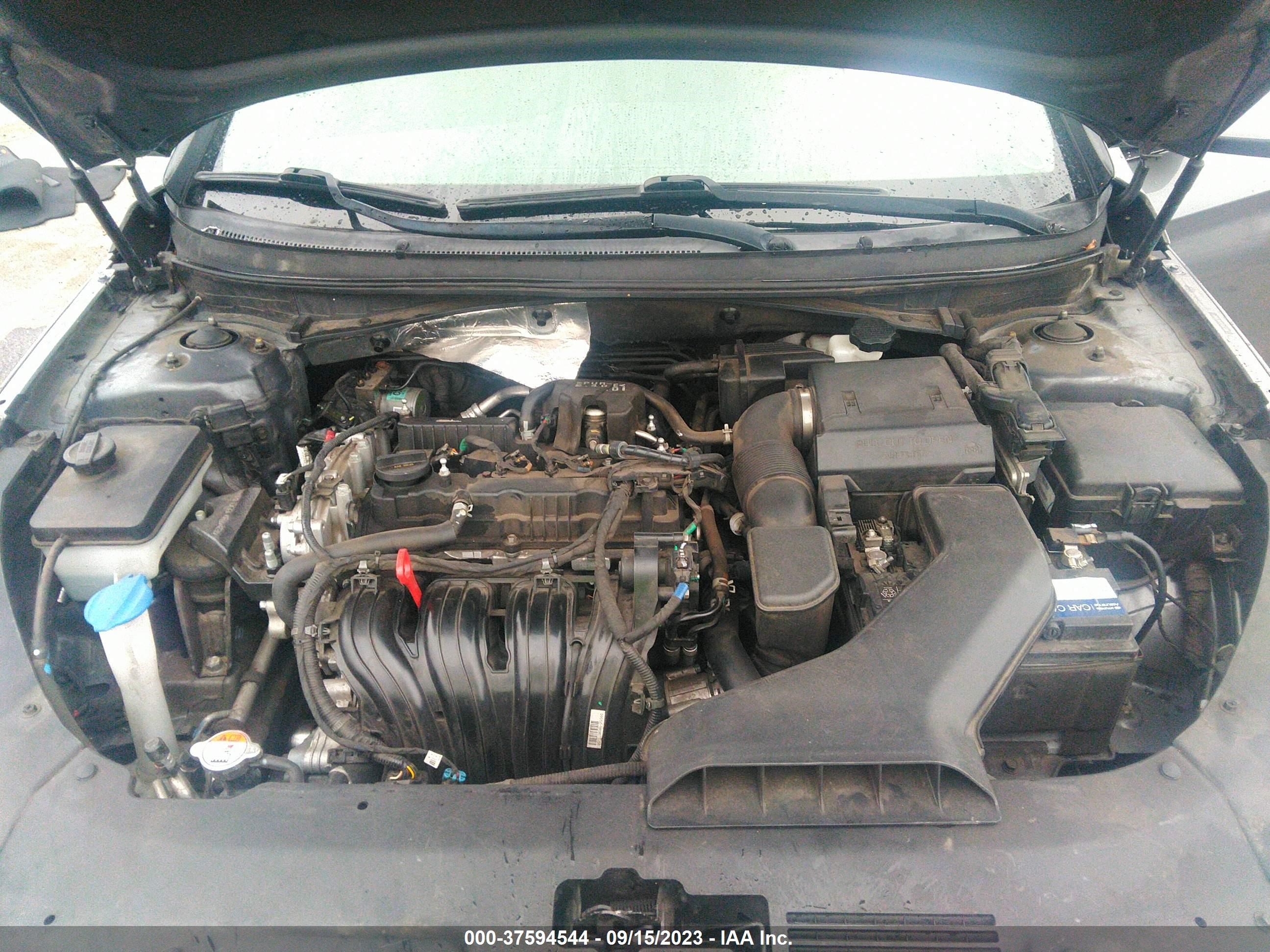 Photo 9 VIN: 5NPE24AF8JH676808 - HYUNDAI SONATA 