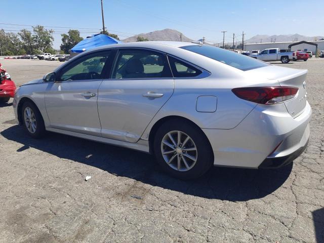 Photo 1 VIN: 5NPE24AF8JH678266 - HYUNDAI SONATA SE 