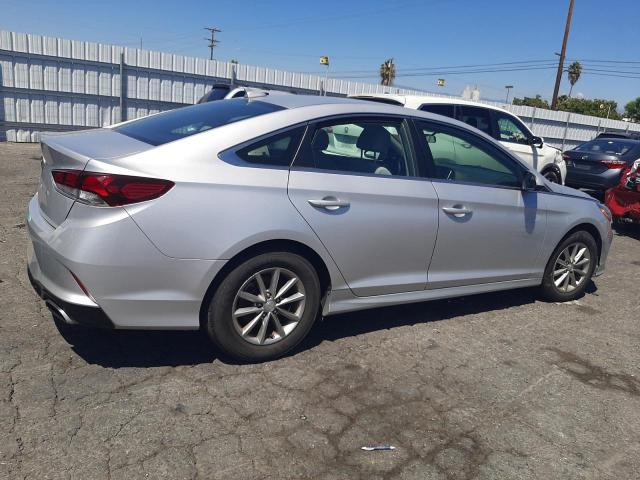 Photo 2 VIN: 5NPE24AF8JH678266 - HYUNDAI SONATA SE 