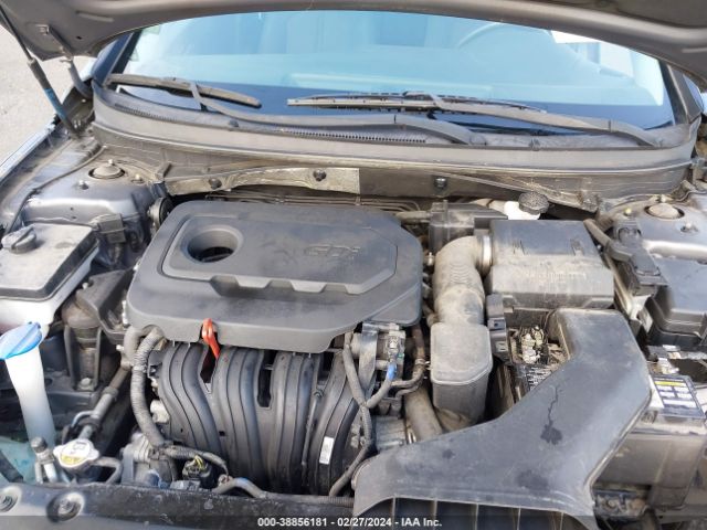 Photo 9 VIN: 5NPE24AF8JH679191 - HYUNDAI SONATA 