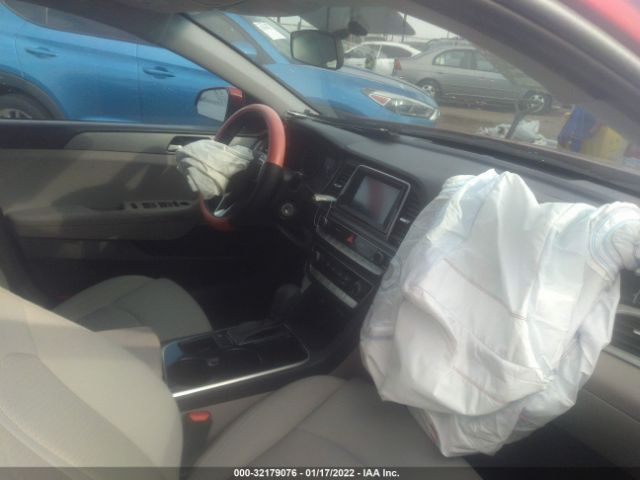 Photo 4 VIN: 5NPE24AF8JH682186 - HYUNDAI SONATA 