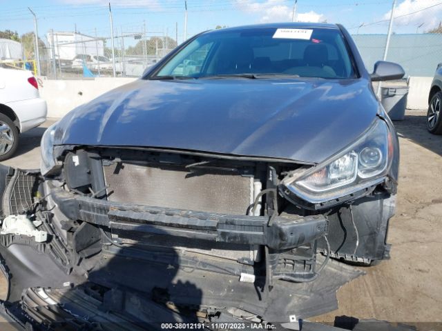 Photo 5 VIN: 5NPE24AF8JH682317 - HYUNDAI SONATA 