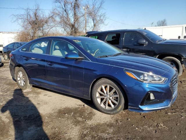 Photo 3 VIN: 5NPE24AF8JH709029 - HYUNDAI SONATA 