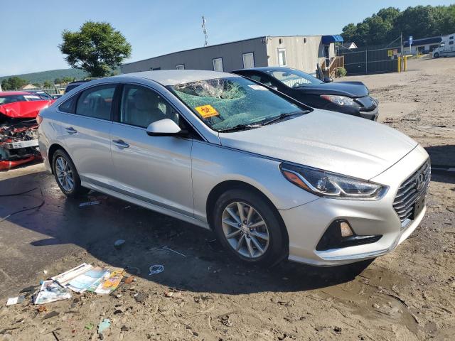 Photo 3 VIN: 5NPE24AF8JH712562 - HYUNDAI SONATA SE 