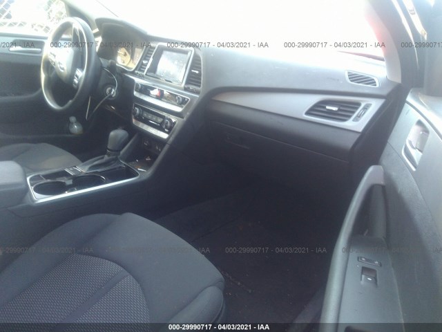 Photo 4 VIN: 5NPE24AF8JH714117 - HYUNDAI SONATA 