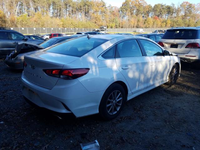 Photo 3 VIN: 5NPE24AF8JH728115 - HYUNDAI SONATA SE 