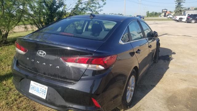 Photo 3 VIN: 5NPE24AF8KH737107 - HYUNDAI SONATA SE 