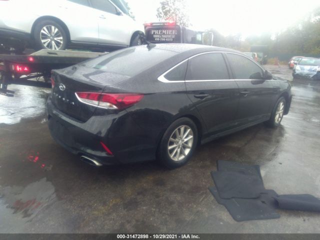 Photo 3 VIN: 5NPE24AF8KH749919 - HYUNDAI SONATA 