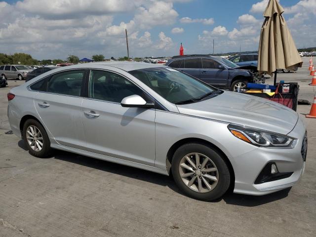 Photo 3 VIN: 5NPE24AF8KH764601 - HYUNDAI SONATA SE 