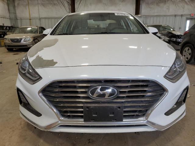 Photo 4 VIN: 5NPE24AF8KH774223 - HYUNDAI SONATA 