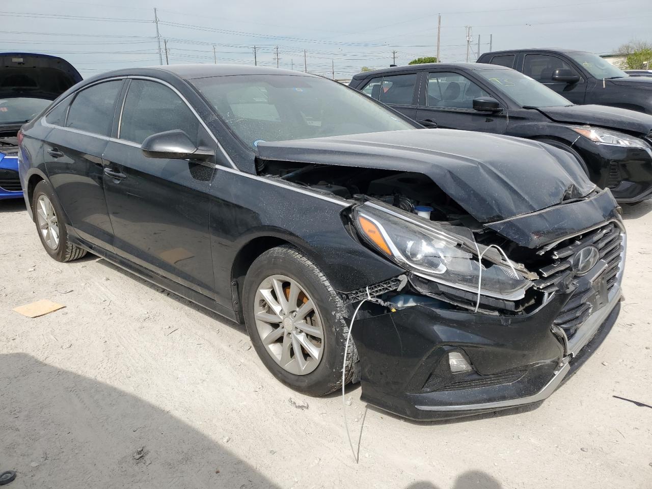 Photo 3 VIN: 5NPE24AF8KH782094 - HYUNDAI SONATA 