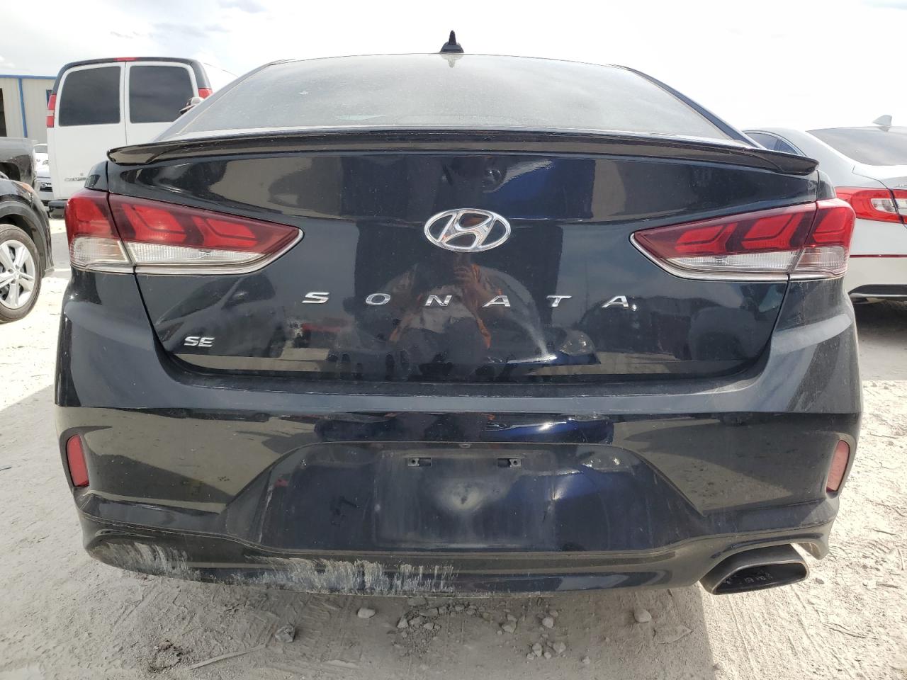 Photo 5 VIN: 5NPE24AF8KH782094 - HYUNDAI SONATA 