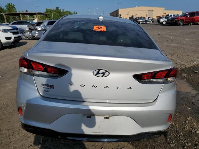 Photo 5 VIN: 5NPE24AF8KH794861 - HYUNDAI SONATA SE 