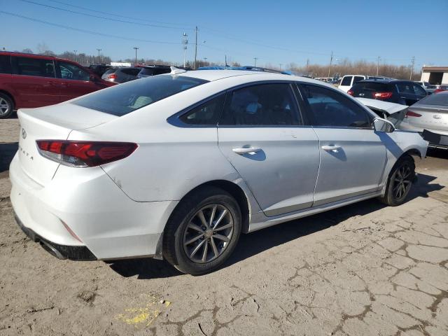 Photo 2 VIN: 5NPE24AF8KH798568 - HYUNDAI SONATA 