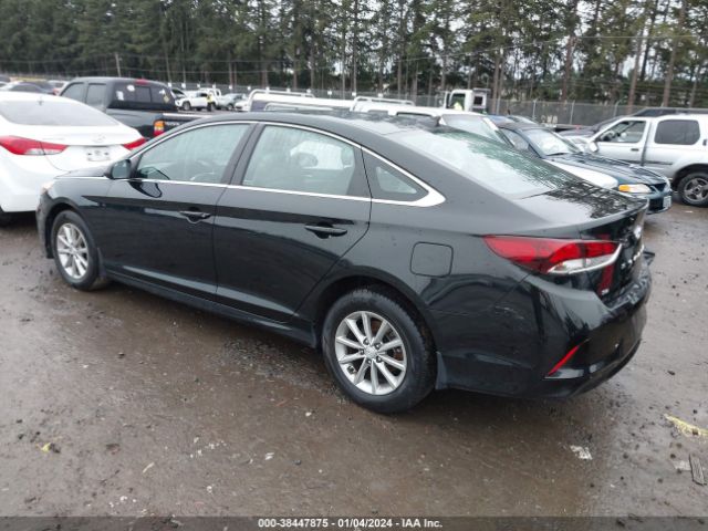 Photo 2 VIN: 5NPE24AF8KH801632 - HYUNDAI SONATA 