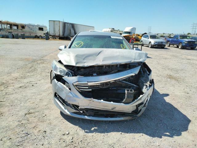 Photo 8 VIN: 5NPE24AF9FH002044 - HYUNDAI SONATA SE 