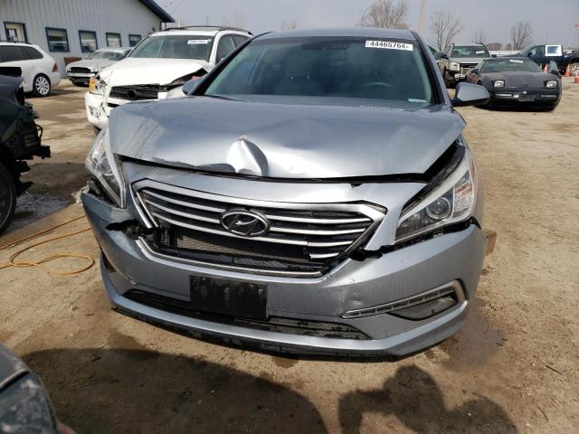 Photo 4 VIN: 5NPE24AF9FH002755 - HYUNDAI SONATA 