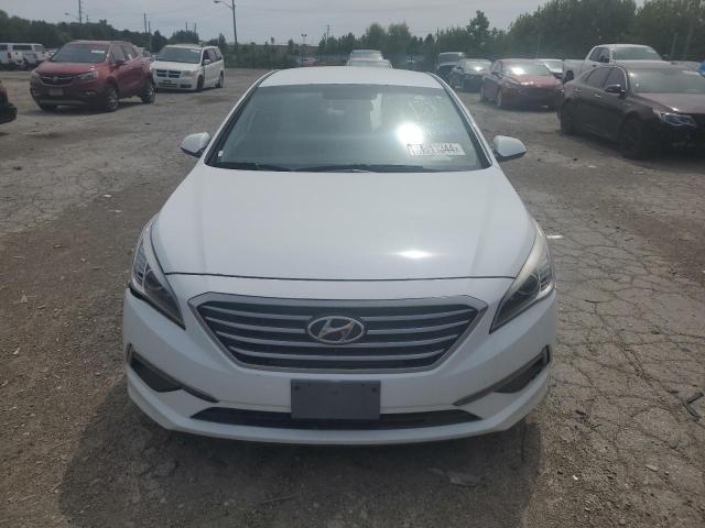 Photo 4 VIN: 5NPE24AF9FH003307 - HYUNDAI SONATA SE 