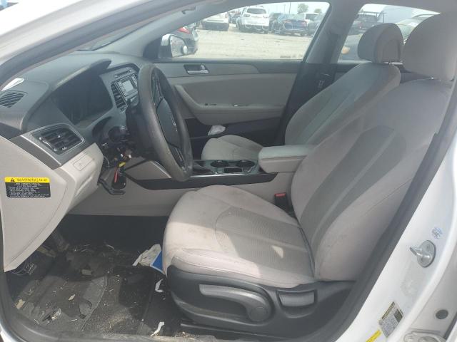 Photo 6 VIN: 5NPE24AF9FH003307 - HYUNDAI SONATA SE 