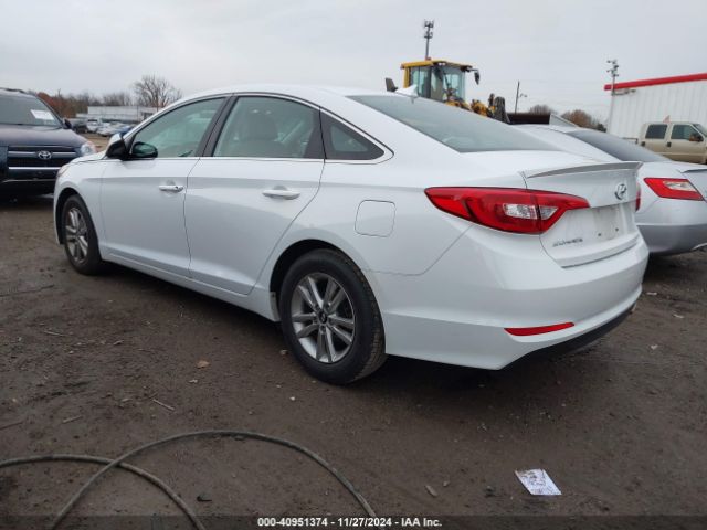 Photo 2 VIN: 5NPE24AF9FH003338 - HYUNDAI SONATA 