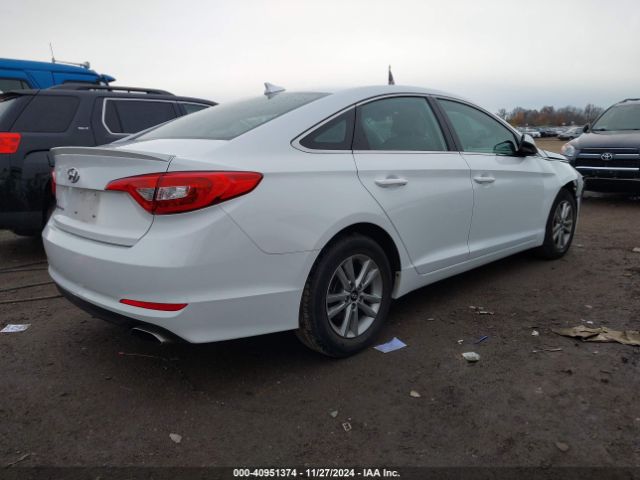 Photo 3 VIN: 5NPE24AF9FH003338 - HYUNDAI SONATA 