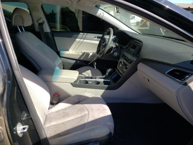 Photo 4 VIN: 5NPE24AF9FH003663 - HYUNDAI SONATA SE 