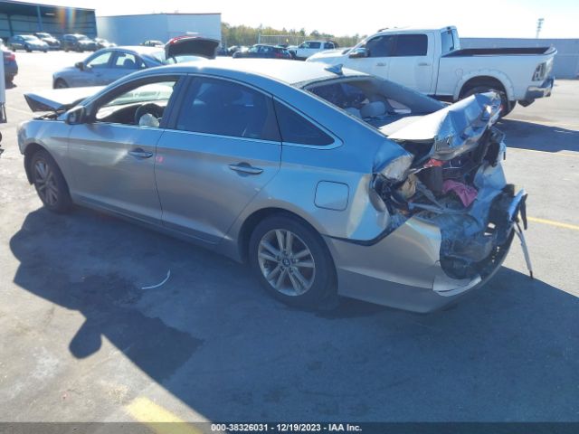 Photo 2 VIN: 5NPE24AF9FH010273 - HYUNDAI SONATA 