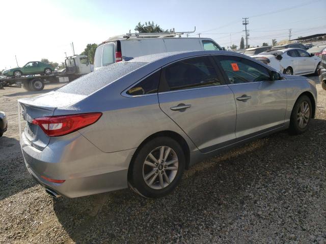 Photo 2 VIN: 5NPE24AF9FH010290 - HYUNDAI SONATA SE 