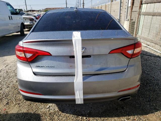 Photo 5 VIN: 5NPE24AF9FH010290 - HYUNDAI SONATA SE 