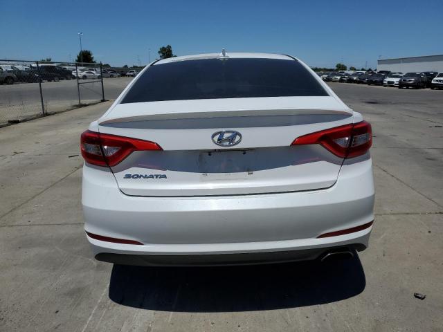 Photo 5 VIN: 5NPE24AF9FH022018 - HYUNDAI SONATA SE 