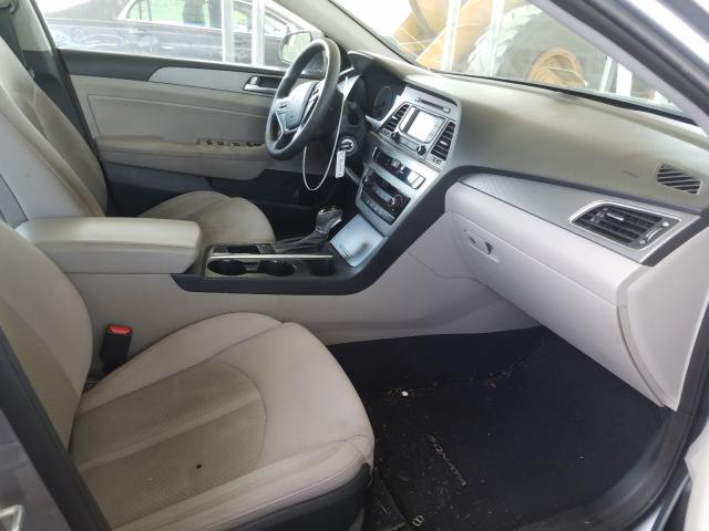 Photo 4 VIN: 5NPE24AF9FH026036 - HYUNDAI SONATA SE 