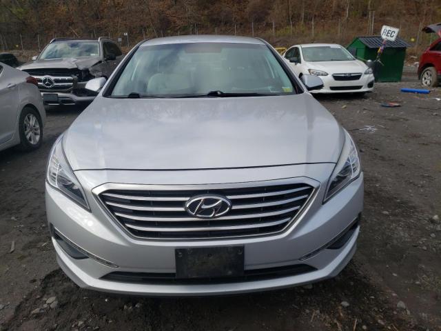 Photo 4 VIN: 5NPE24AF9FH033228 - HYUNDAI SONATA SE 