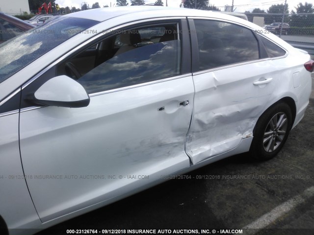 Photo 5 VIN: 5NPE24AF9FH039885 - HYUNDAI SONATA 