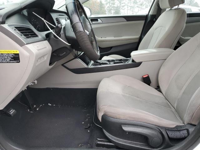 Photo 6 VIN: 5NPE24AF9FH067539 - HYUNDAI SONATA SE 