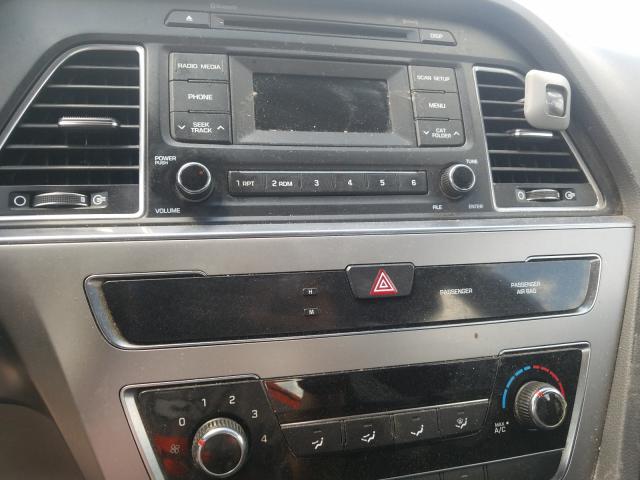 Photo 8 VIN: 5NPE24AF9FH082980 - HYUNDAI SONATA 