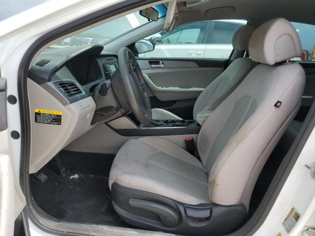 Photo 6 VIN: 5NPE24AF9FH083031 - HYUNDAI SONATA SE 