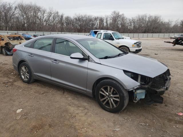 Photo 3 VIN: 5NPE24AF9FH136231 - HYUNDAI SONATA SE 