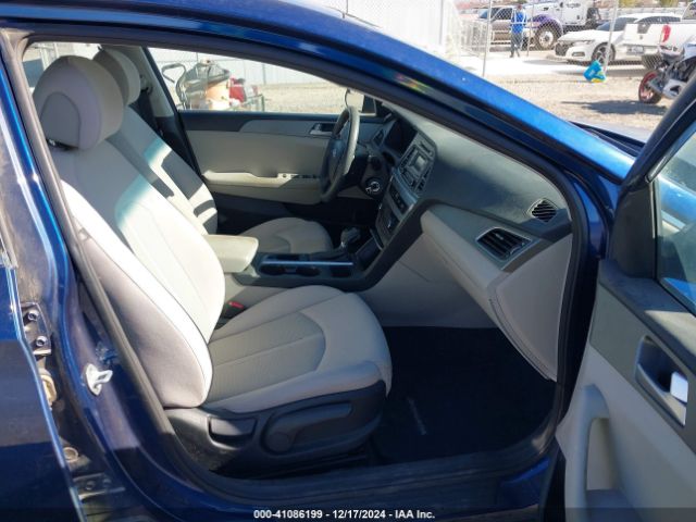 Photo 4 VIN: 5NPE24AF9FH138903 - HYUNDAI SONATA 